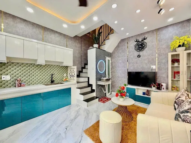 L1581 ⭐️ Giảm 100tr! sát chợ Thạch Đà, SHR, Vuông, HXH, 3 tầng, 4.1x6m, 3.x tỷ