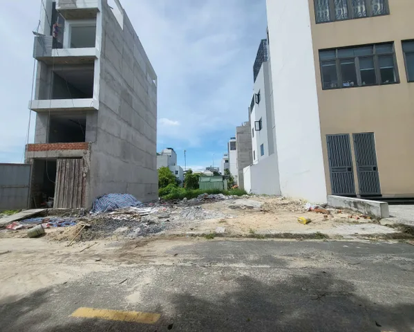 69m2, đất mặt tiền đường 8m, có vỉa hè, Thạnh Lộc, Q.12, 4,5 tỷ