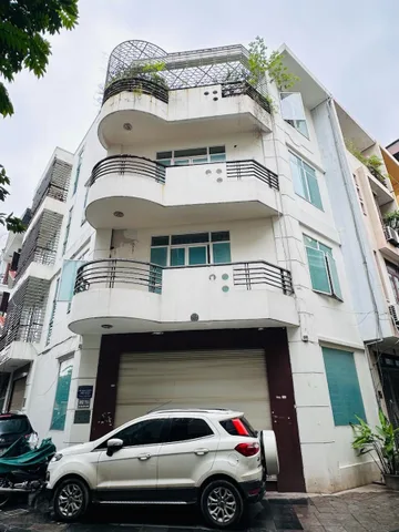 BÁN NHÀ LIỀN KỀ KĐT VĂN QUÁN. 110M2 - 4 TẦNG. LÔ GÓC.
