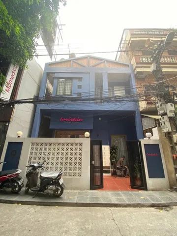 BÁN NHÀ MẶT NGÕ Ô TÔ TRÁNH ĐƯỜNG LÊ TRỌNG TẤN. 100M2 - 2 TẦNG. MT 7.5M.