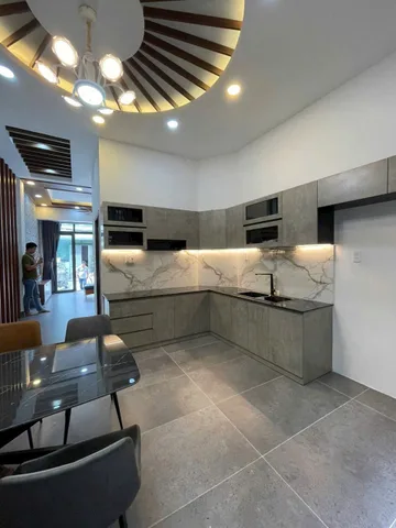 Bán nhà đẹp, thiết kế hiện đại mặt tiền Trần Thủ Độ, Tân Phú dt 48,6m2 2 lầu, 4pn, 3wc giá 8,9 tỷ