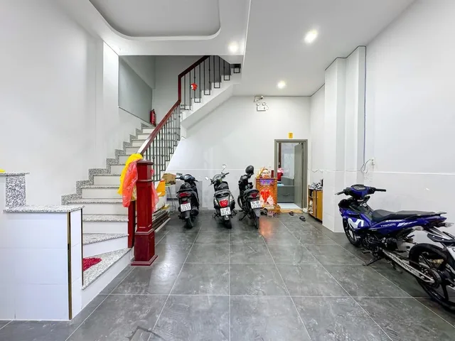 BÁN CHDV 4 TẦNG DOANH THU 30TR/TH, 7PN 8WC, LÂM VĂN BỀN P. TÂN HƯNG QUẬN 7, CHỈ 7,6 TỶ