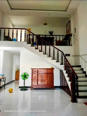 Mã SP / LSP 
Nhà Mặt Đường Chính Trung Tâm - Vĩnh Thạnh, Phường Tây Nha Trang giá Rẻ 105m2/ Chỉ 3,9 tỷ
