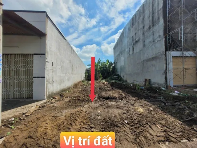 CHỦ CẦN TIỀN XOAY VỐN BÁN GẤP ĐẤT FULL THỔ CƯ 2 TỶ - CHỢ RẠCH KIẾN - 123,3M2 - SHR
