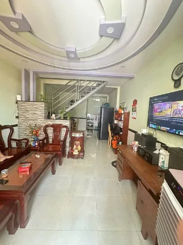 L1605 ⭐️ sát Chợ Đầu Mối Nông Sản Hóc Môn, SHR, Vuông, HXH, 2 tầng, 4x11m, 3.x tỷ