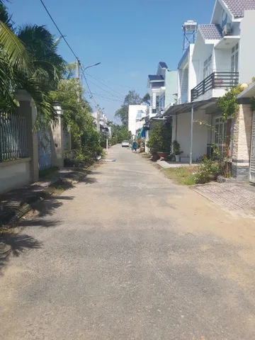 Bán đất 2173.9m² ngang 80m giá 26.09 tỷ gần đường Phó Cơ Điều, phường 3 nay là phường Phước Hậu, tỉnh Vĩnh Long