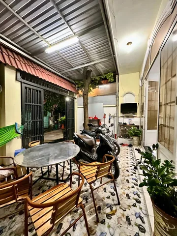🚨🏡NHÀ C4 NGANG KHỦNG DT 122M2, GIÁ 7.X TỶ, MT ĐS CẠNH NGUYỄN VĂN TĂNG, GẦN LÊ VĂN VIỆT, KHU CNC Q9, VINHOMES Q9⏰