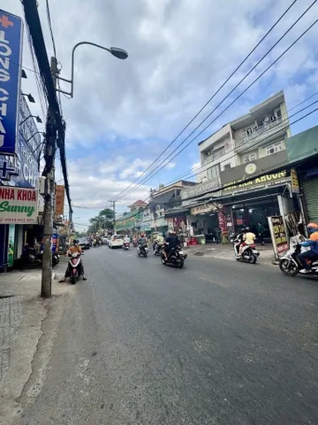 MT Đường Dương Văn Dương, Nhà 3 Tầng,  64m² full thổ cư ngang 4m giá 11 tỷ tại Phường Phú Thọ Hòa