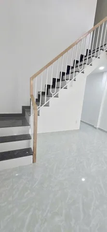 🚗 BÁN NHÀ 2 TẦNG - 60M2( 4.1*14.5), HOÀN CÔNG, HẺM 3 GÁC - 3PN, 2WC, CÓ P. NGỦ TRỆT, BAN CÔNG TRƯỚC SAU THOÁNG MÁT -NHÀ MỚI - GẦN TRƯỜNG HOA LƯ - P. TĂNG NHƠN PHÚ, THỦ ĐỨC.