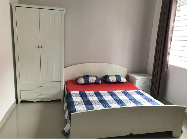 Nhà đẹp + hẻm rộng 51.2m2 Phan Văn Trị, Bình Thạnh giá 5 tỷ 150. Xây trệt 3 lầu. Hẻm 5m, sổ riêng