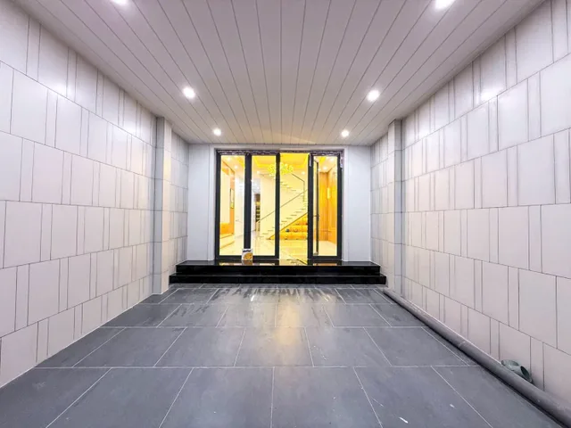 BÁN NHÀ MỚI HOÀN THIỆN – ĐƯỜNG SỐ 20 KĐT PHÚ CƯỜNG – ĐỐI DIỆN CÔNG VIÊN