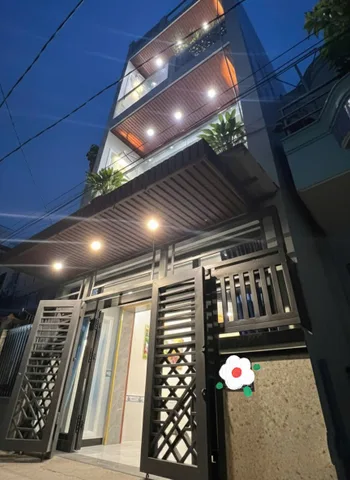 NHÀ 3 TẦNG MỚI VÀO Ở NGAY- SỔ HỒNG RIÊNG - KHU TRUNG TÂM - HẺM XE HƠI- PHẠM THẾ HIỂN - NHỈNH 5 TỶ.