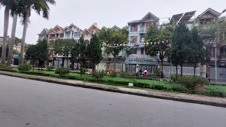 BÁN BIỆT THỰ KĐT XALA. 230M2 - 4 TẦNG. MT 11M, ĐƯỜNG 31M.