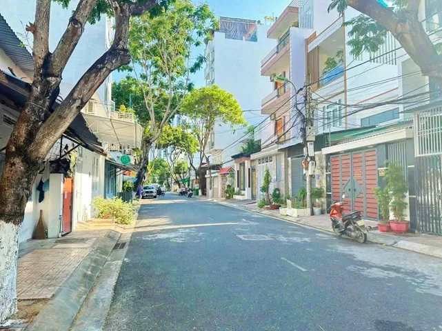 Bán đất 116.6m² ngang 5.4m giá 9.33 tỷ Phường Bắc Nha Trang