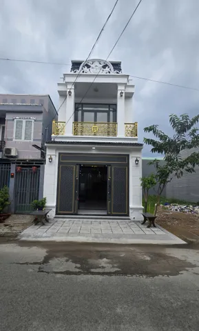Bán nhà mặt tiền đường nhựa 92,5m² ngang 5m giá 2.9 tỷ Xã Mỹ Hạnh