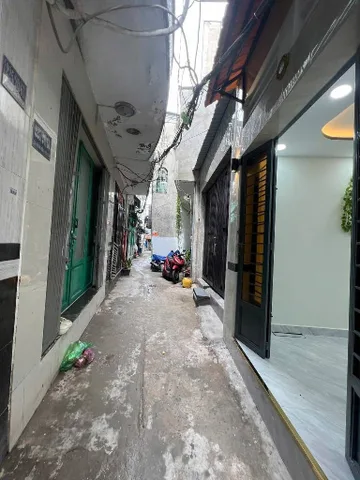 NHÀ MỚI, ĐẸP, TẠ QUANG BỬU, CAO LỖ, GẦN SIÊU THỊ PARC MALL QUẬN 8 , 3 TẦNG, DTSD 48M2, 4PN, NHÀ MỚI VÀO Ở LIỀN. GIÁ 2,55 TỶ
