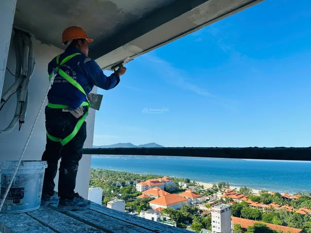 Dòng Tiền Đỉnh Cao - Thu về mỗi tháng từ 25-35Triệu/Tháng  
Sở Hữu Căn Hộ 82,5m²- View Biển Tuyệt Mỹ