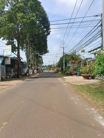 Lô đất trung tâm Phường Long Khánh Diện tích: 5x30m vuông vức Sổ riêng thổ cư – Sổ sẵn