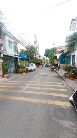 Mặt Tiền Đường Nhà 2 Tầng - DT: 4x19= 76m² ,  giá 7.3 tỷ Phường Bình Hưng Hòa