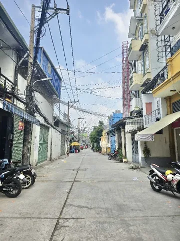Bán đất 84m² ngang 4m giá 5.8 tỷ Phường Bình Trị Đông