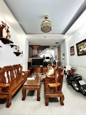 Bán nhà 3 Tầng - Hẻm 6m Thông, DT: 56m² ngang 4m giá 5.95 tỷ Phường Bình Hưng Hòa