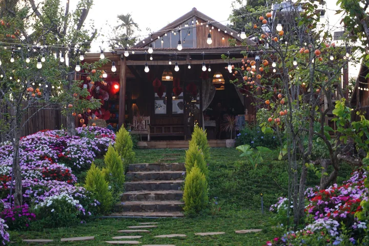 🔥 NHÀ VƯỜN VIEW HỒ KOMLEO – 🌿HOMESTAY NGHỈ DƯỠNG ĐẮK LẮK