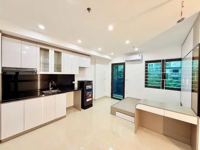 Bán nhà 60m2 lô góc ngõ 235 Yên Hòa Cầu Giấy dòng tiền 60tr/th giá 13,5 tỷ