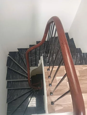 Bán nhà Tôn Đức Thắng 32m² ngang 4.2m giá 10.2 tỷ Phường Văn Miếu - Quốc Tử Giám (MUA/BÁN BĐS nhắn tin Zalo 0862299066)