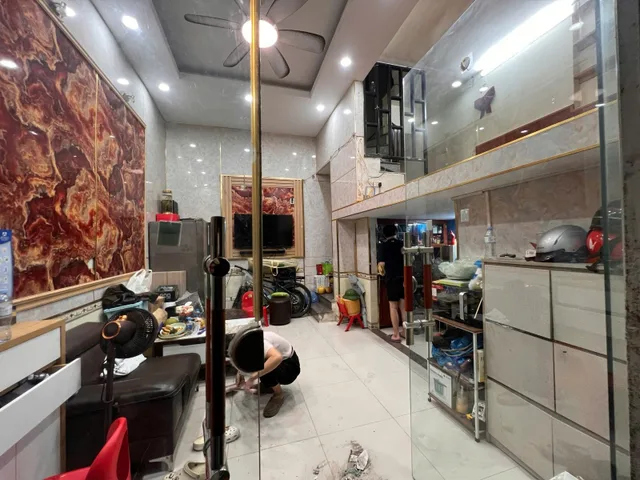 Bán nhà Nguyễn Xiển 27m² ngang 5m giá 10.68 tỷ Phường Thanh Liệt (MUA/BÁN BĐS nhắn tin Zalo 0862299066)