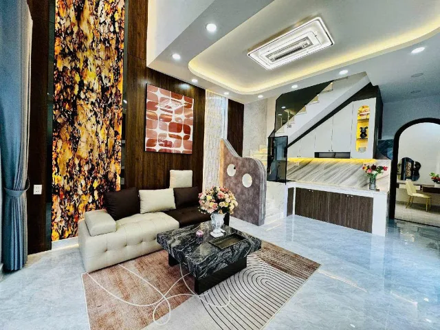 L1677 ⭐️ sát chợ Xóm Mới GV, SHR, Lô góc, HXH, 2 tầng, 4.1x11m, 5.x tỷ