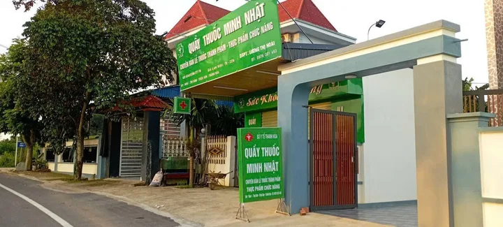 📍Nhà mình có lô đất gần chợ Hòa Bình, cách công ty và đường Nghi Sơn – Sao Vàng khoảng 600m.