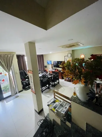 Nhà 4 tầng 17tỷ7 phường Hiệp Bình CHÁNH Phía bên sông GIGAMALL Thủ Đức 135m2 thổ cư
