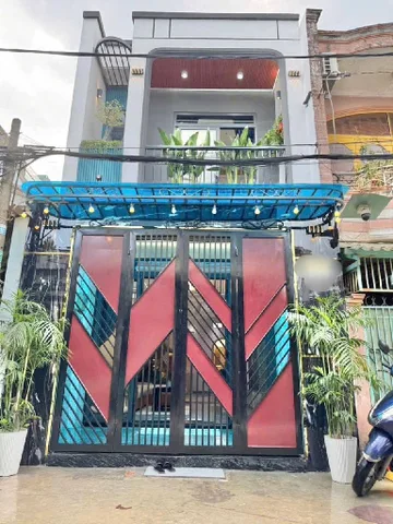 Bán nhà 2 Tầng, Hẻm ôtô, DT: 56m² full thổ cư ngang 4m giá 5.7 tỷ tại Phường Bình Hưng Hòa