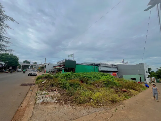 Bán đất 159.4m² ngang 7m giá 7.2 tỷ Phường Buôn Ma Thuột