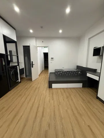 Bán nhà 426 Đường Láng 12.6 tỷ 60m 5 tầng thang máy