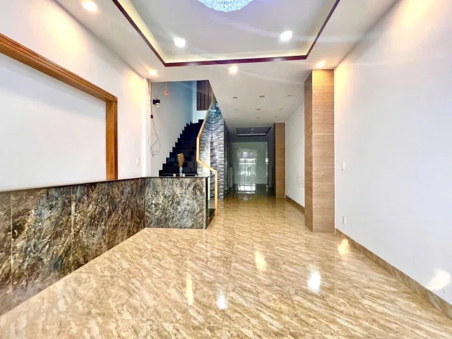 🚗 BÁN NHÀ 3 TẦNG - 85M2( 4*21), HOÀN CÔNG, 5PN, 6WC - Ở NGAY - NHÀ ĐẸP - HẺM XE HƠI - GẦN CHỢ, TTHC, QL1K, LÀNG ĐHQG - LINH XUÂN, THỦ ĐỨC.(9)