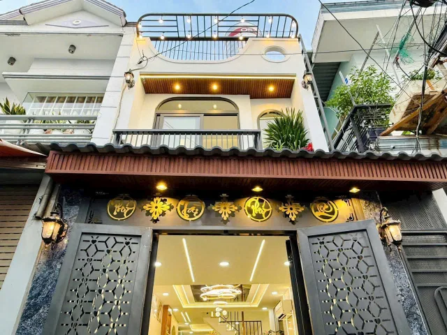 Vị trí vàng nằm tại Diên Hồng, Bình Thạnh ngay chợ Bà Chiểu. Giá 2 tỷ 150. Xây 1 trệt 1 lầu, SHR