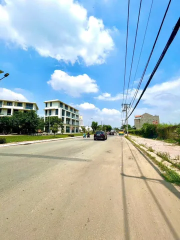 Bán lô đất 6x22m, MT đường Liên Phường, Phú Hữu, Q9 Cũ.