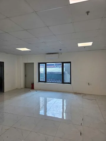 Cho thuê văn phòng 90m2 thông sàn giá 10 triệu