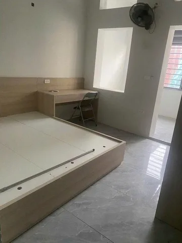 Bán nhà đẹp 4 tầng mặt phố Phùng Hưng, 107m2, mặt tiền 4.3m, vị trí đẹp, kinh doanh sầm uất, giá 39.5 tỷ