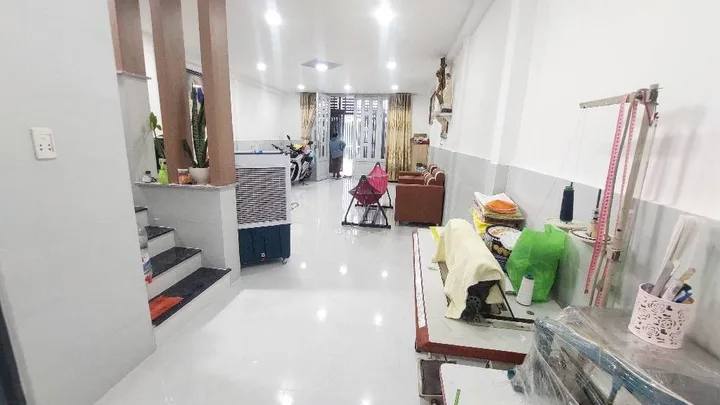 (QUẬN 8) NHÀ 2 TẦNG HẺM 2805 PHẠM THẾ HIỂN, P.7, 70M2, NGANG 5M, 3 PHÒNG NGỦ, 4,5T