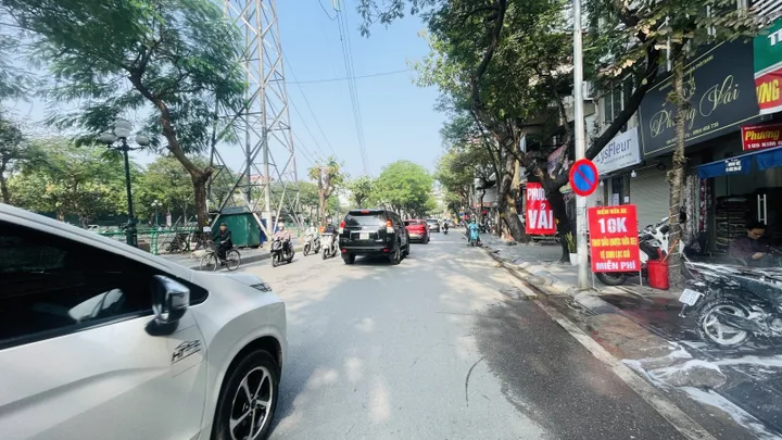 Bán nhà Mặt phố Kim Ngưu 53m² ngang 4.3m giá 29.5 tỷ Phường Vĩnh Tuy (MUA/BÁN BĐS nhắn tin Zalo 0862299066)