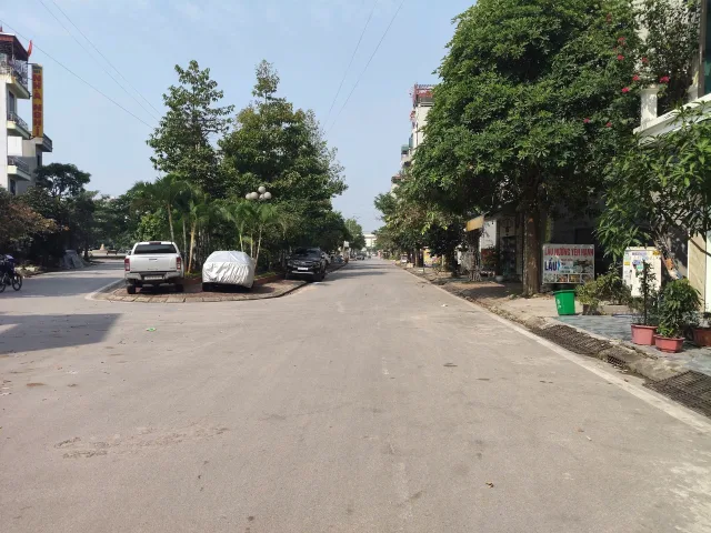 Bán 72m đất dãy CL5 nhìn vườn hoa công viên lãm làng. Cạnh khu vui chơi thoáng mát. Thủ phủ khu công nghiệp quế võ. Phường nam sơn tỉnh bắc ninh