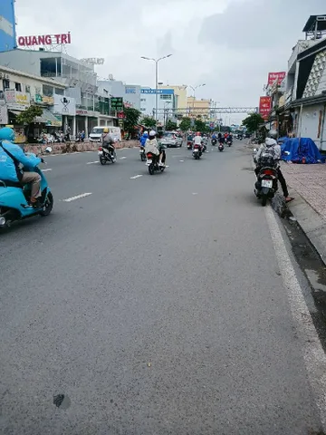 Mặt Tiền Đường Lê Trọng Tấn, DT: 78m² ngang 6m giá 11 tỷ Phường Bình Hưng Hòa