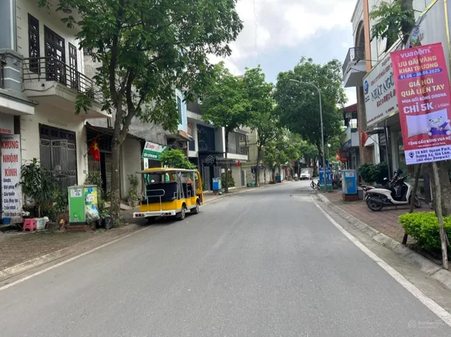 BÁN ĐẤT MẶT PHỐ ĐÀO XUYÊN, ĐA TỐN SẴN CỬA HÀNG KINH DOANH - GIÁ 11,X TỶ
