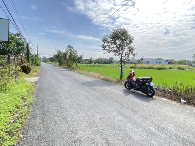 Bán đất Phước Vân - MT đường liên xã (nhựa 9m) DT 188m² ngang 7,8m giá 2.5 tỷ xã Phước Vân, Cần Đước