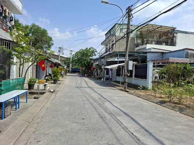 Cần bán đất thổ cư hẻm chính xe tải tránh nhau 126 Nguyễn Văn Tạo, Nhà Bè