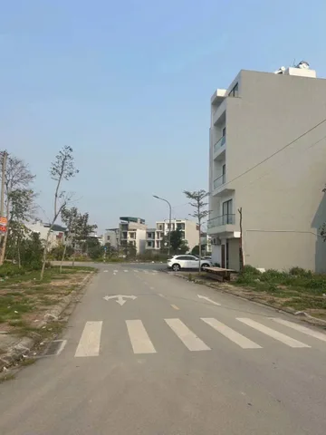 Bán 73.1m đất giãn dân yên mẫn vạn an trục chính dãy L2. Phường kinh bắc tỉnh bắc ninh