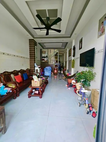 🚗 BÁN NHÀ 3 TẦNG - 74M2( 4*18.5), HOÀN CÔNG, ĐA TIỆN ÍCH -  HẺM XE HƠI THÔNG - GẦN CHỢ, TRƯỜNG - P. LONG TRƯỜNG, THỦ ĐỨC.(Q)