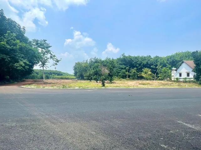 Bán đất 1227.5m² ngang 10m giá 790 triệu Xã Phước Thành